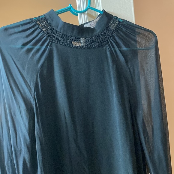 BAILEY 44 - Live Forever Silk Top NWT Sz M - Picture 5 of 5